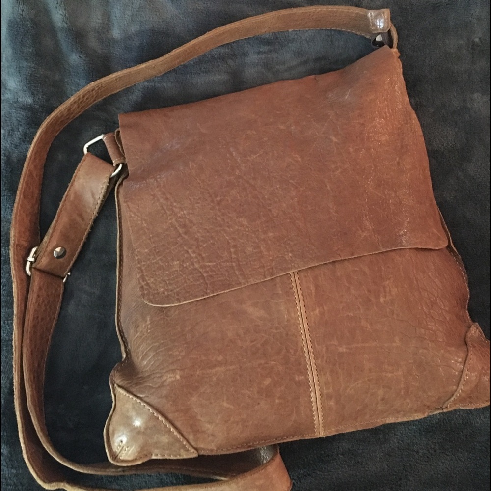 Leather crossbody bag